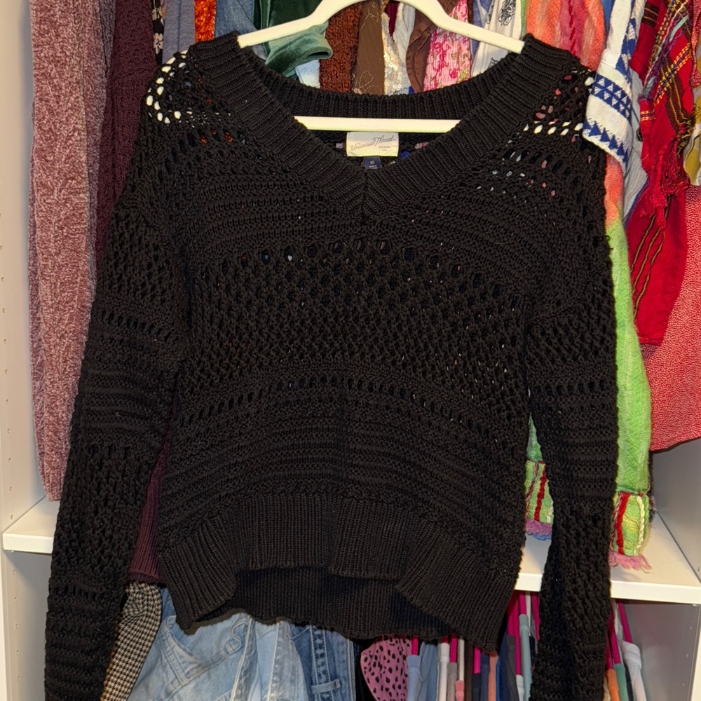 Universal Thread Black Ribbed Sweater